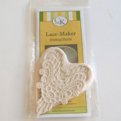 画像1: Lace-Maker＜Lace with Dangles＞