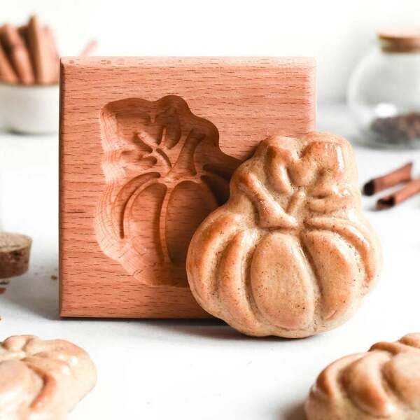 画像1: かぼちゃ/pumpkin*wood gingerbread cookie mold (1)