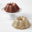 画像1: Very Merry Bundt Cake Pan/クリスマスツリーケーキ型 (1)